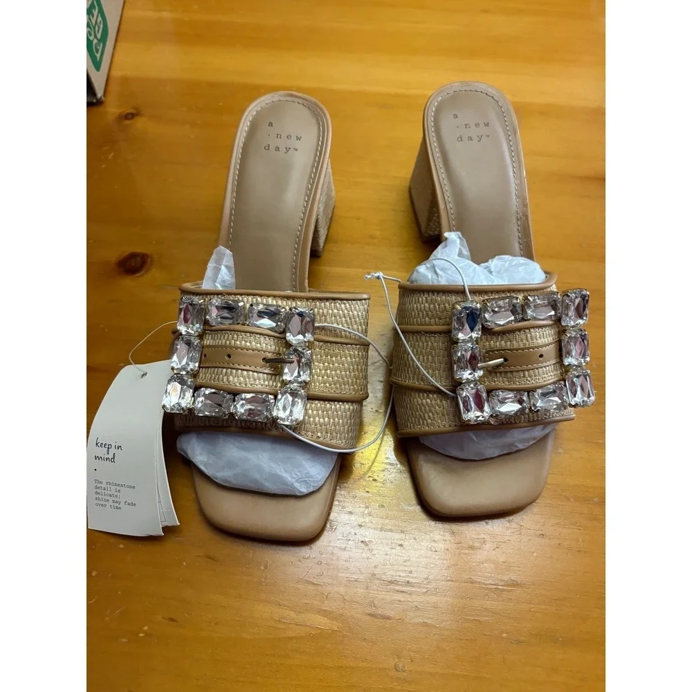 A New Day Kathleen Slide Sandals Tan Woven Rhinestone Buckle Block Heel 10